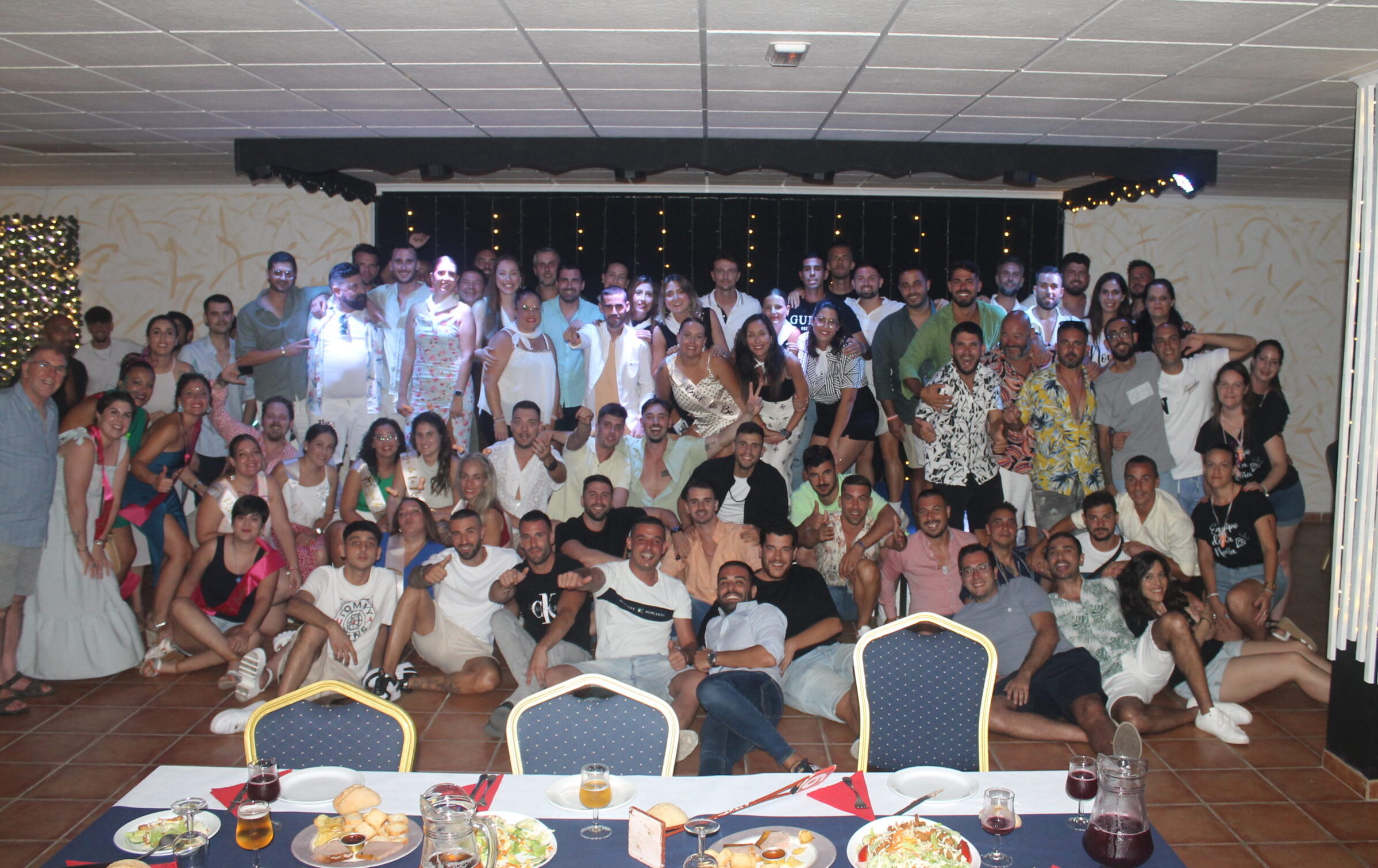 cena-despedidas-colectiva-1-mojacar-fiesta